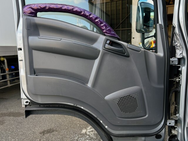97650_23.jpg