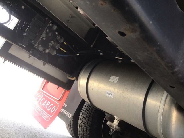 93812_29.jpg