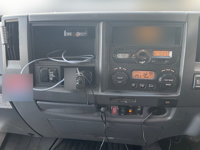 96743_32.jpg