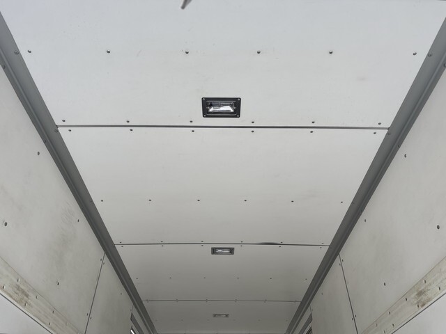 94694_16.jpg