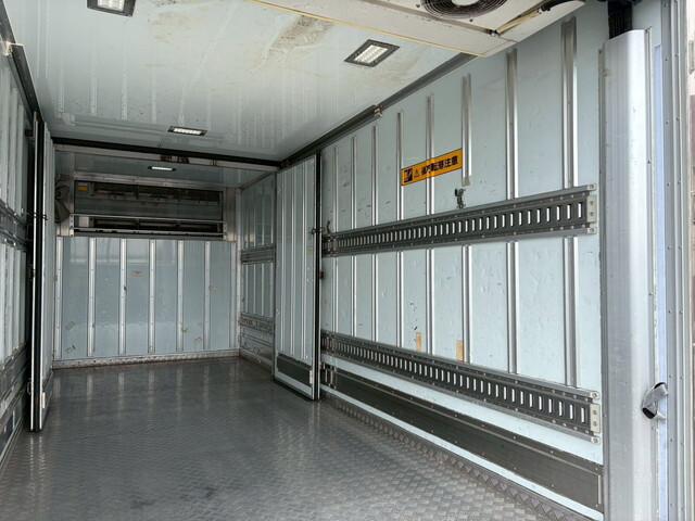 91233_13.jpg