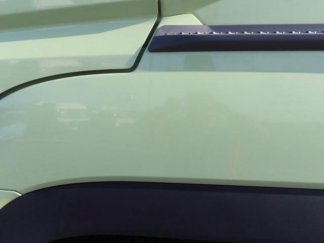 87607_27.jpg
