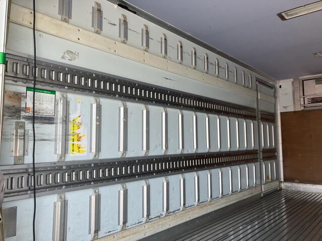 93490_12.jpg