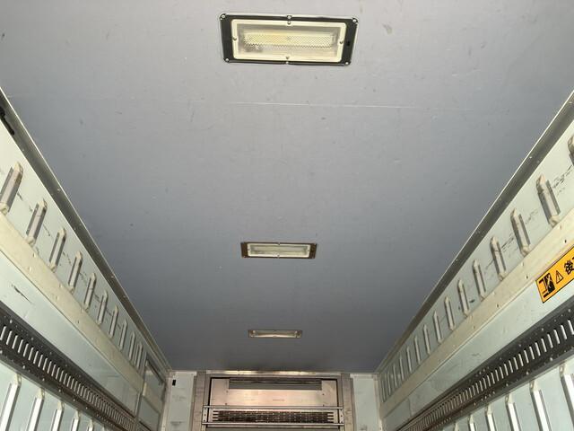 93490_13.jpg
