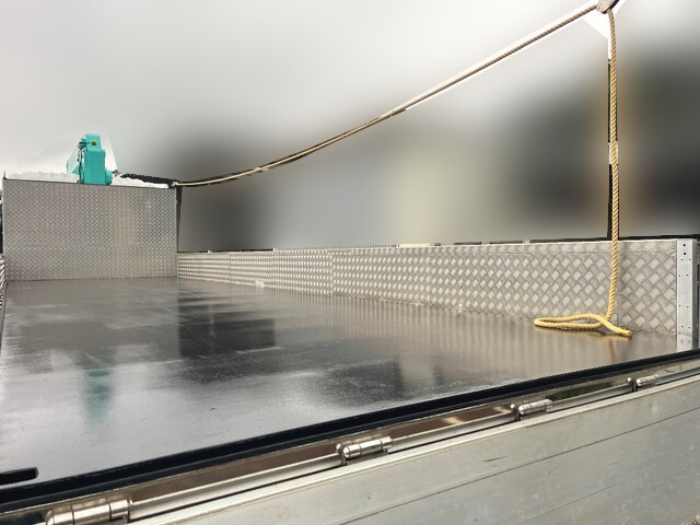 97757_10.jpg