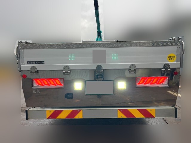 97757_6.jpg
