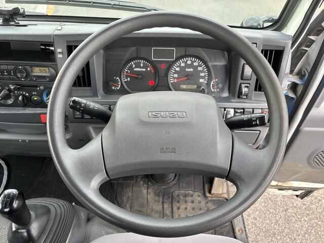 93939_37.jpg