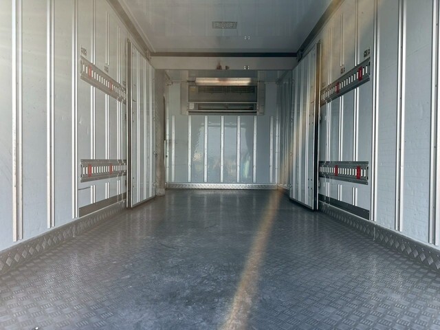 93065_15.jpg