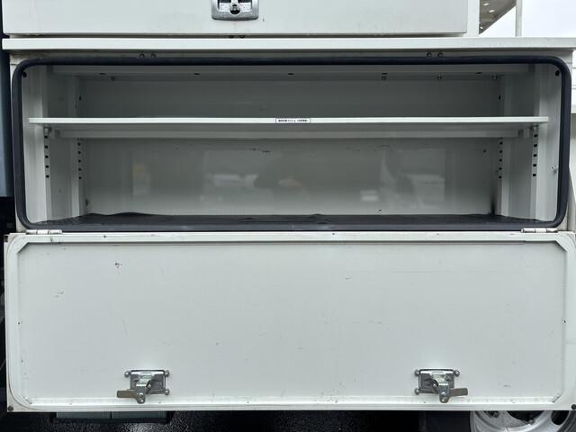 92064_13.jpg