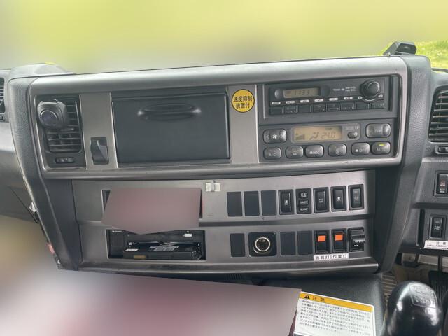 93269_37.jpg