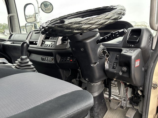 97419_35.jpg