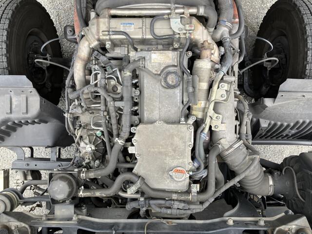 93579_27.jpg