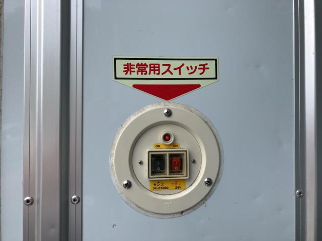 90856_16.jpg