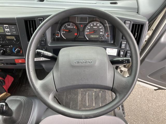 90856_33.jpg