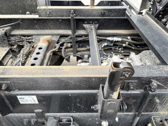 94490_20.jpg