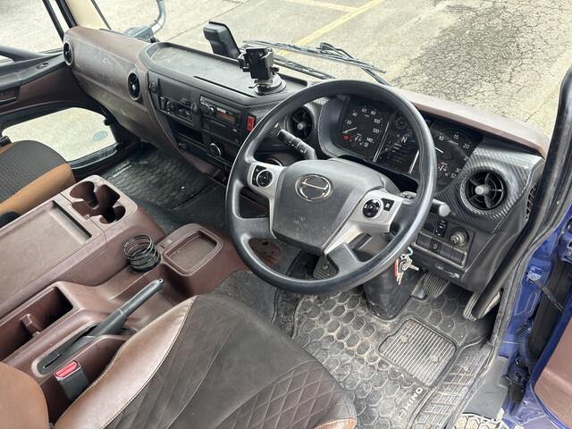 94757_33.jpg
