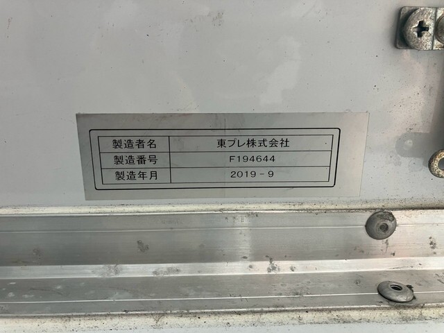 98360_16.jpg