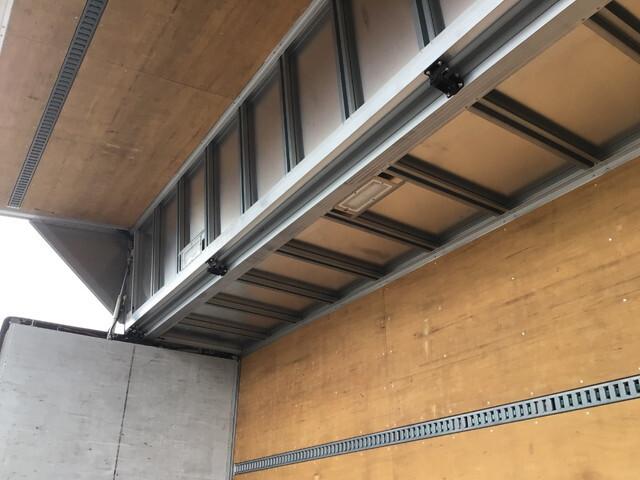 94241_18.jpg