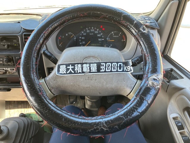 97973_37.jpg