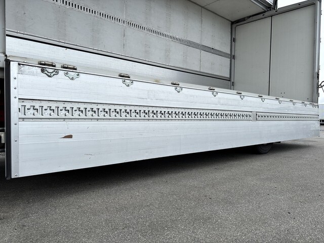 97273_18.jpg