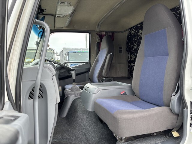 97273_32.jpg