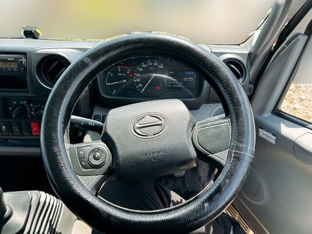94966_28.jpg
