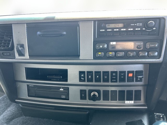 98103_33.jpg