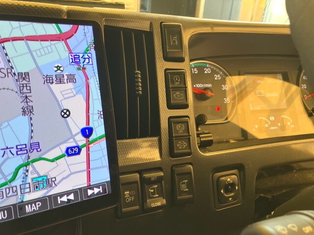 94469_38.jpg