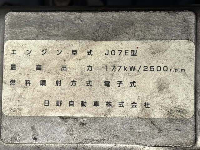 98787_29.jpg