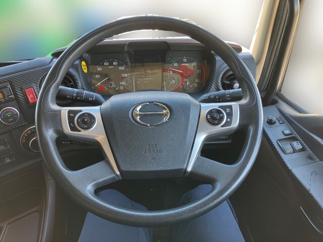 98515_29.jpg