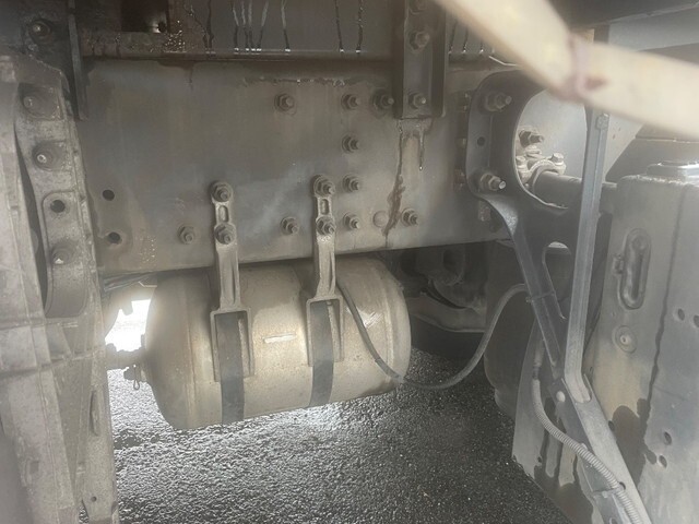97509_13.jpg