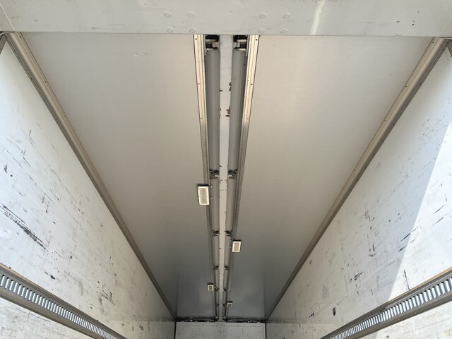 85451_12.jpg