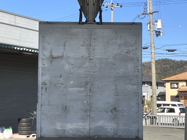 85451_16.jpg