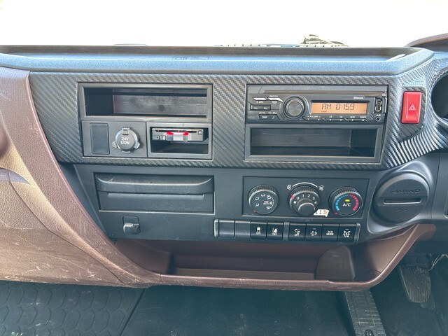 96064_38.jpg