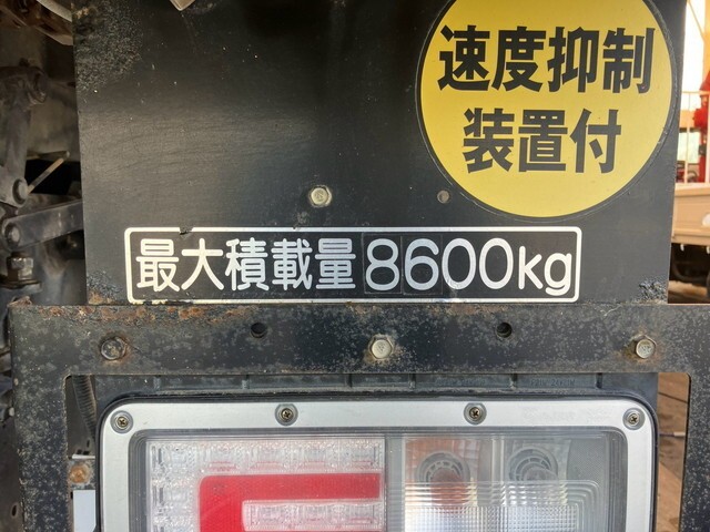 97033_16.jpg