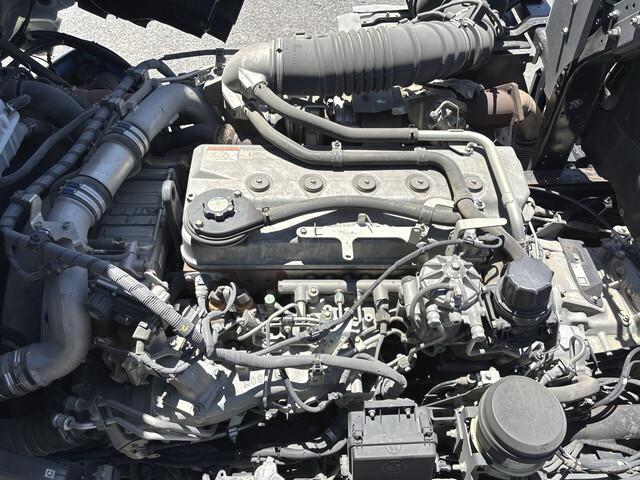 92704_26.jpg