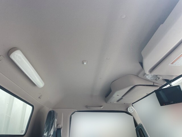 98069_25.jpg