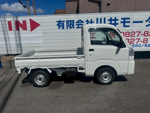 22798520_carP_l_5.jpg