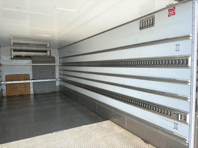98899_11.jpg