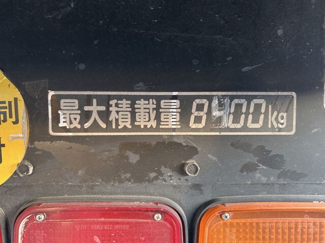 98849_18.jpg