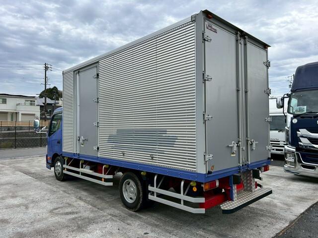 89940_4.jpg
