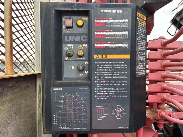 96668_17.jpg