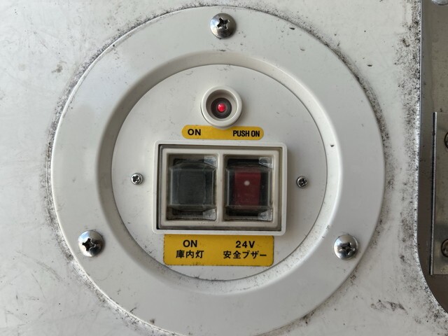 95987_13.jpg