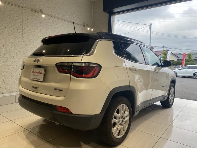 14487521_carP_l_3.jpg