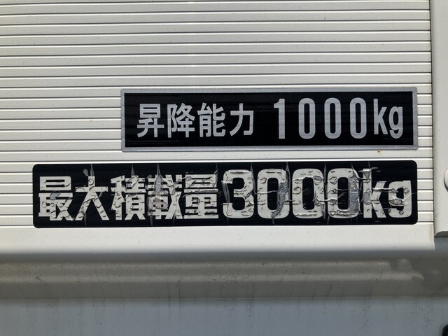 96670_19.jpg