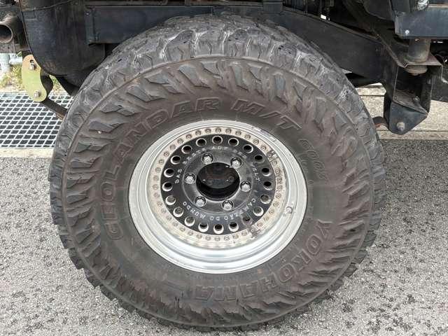 24367664_carP_l_9.jpg
