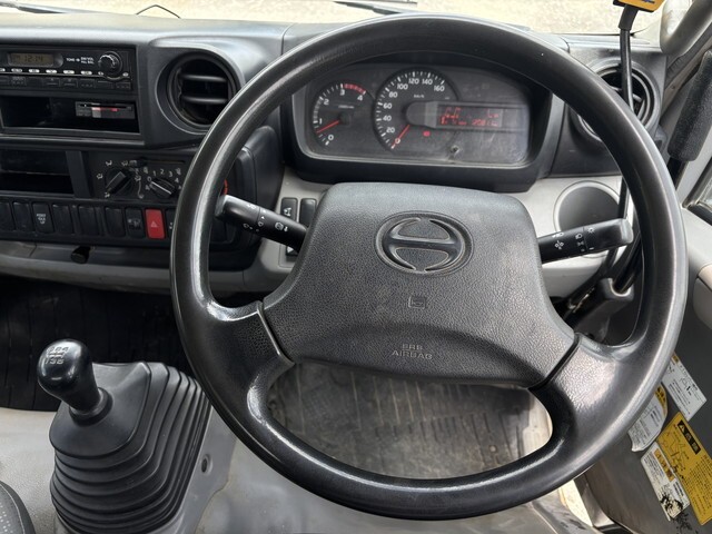 93593_37.jpg