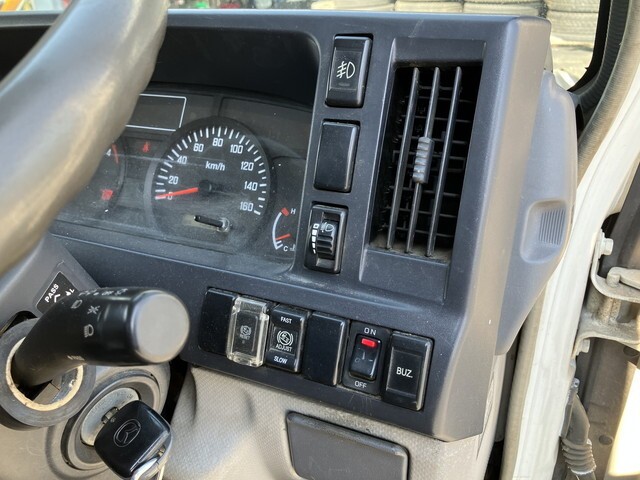 96651_38.jpg