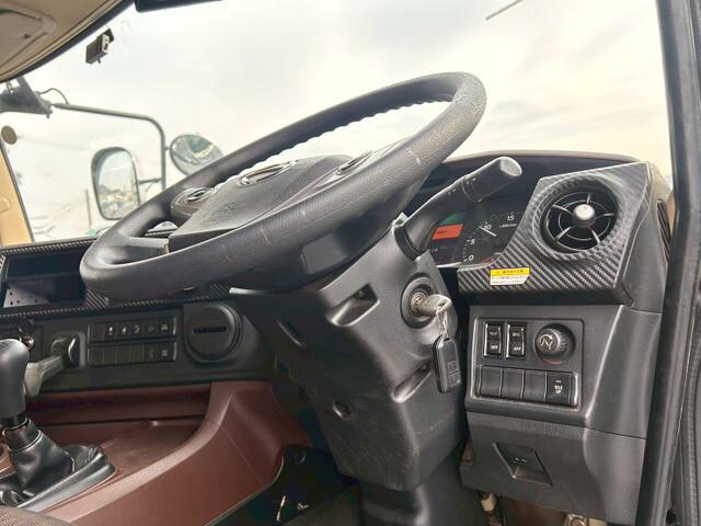 86603_24.jpg