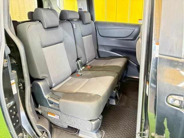 21793611_carP_l_2.jpg
